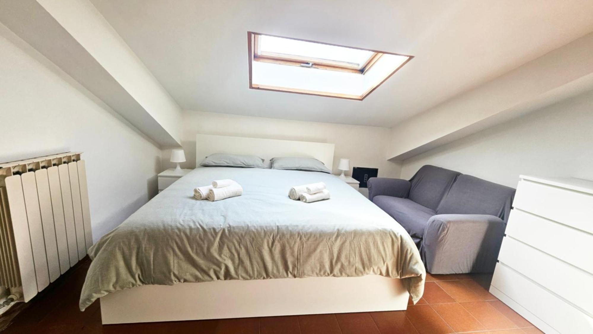 Cozy Penthouse With Terrace In Pet Friendly Apartment *